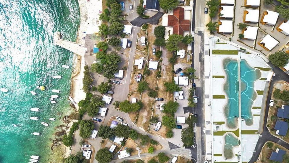 Memita Mobile Homes, Selce Εξωτερικό φωτογραφία
